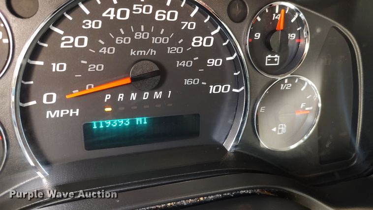 image for item LK9949 2014 GMC Savana G4500  refrigerated delivery van