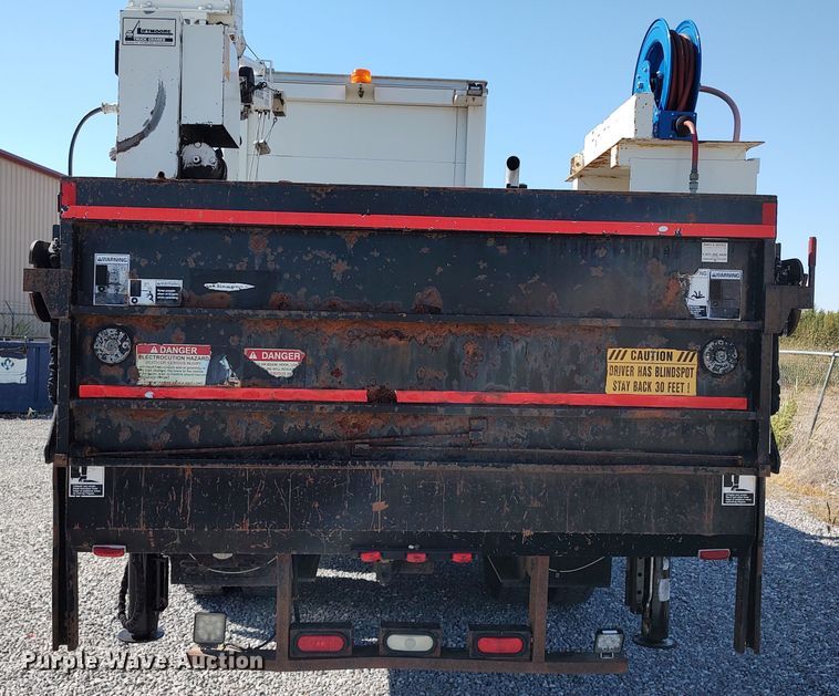 image for item LK9950 2010 Freightliner Business Class M2  Crew Cab utility / service truck