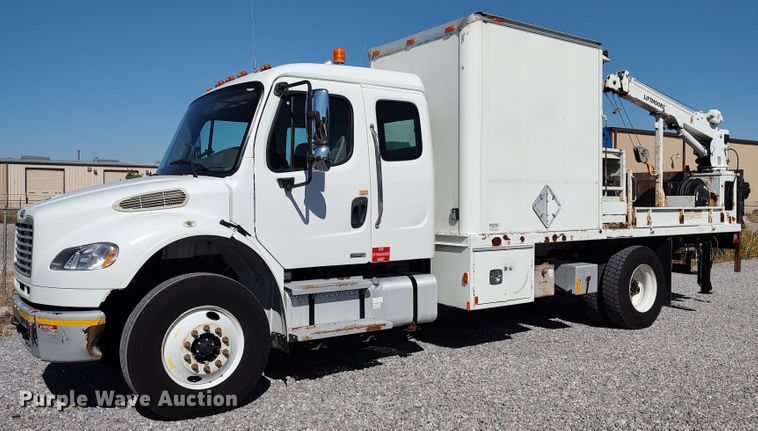 image for item LK9950 2010 Freightliner Business Class M2  Crew Cab utility / service truck