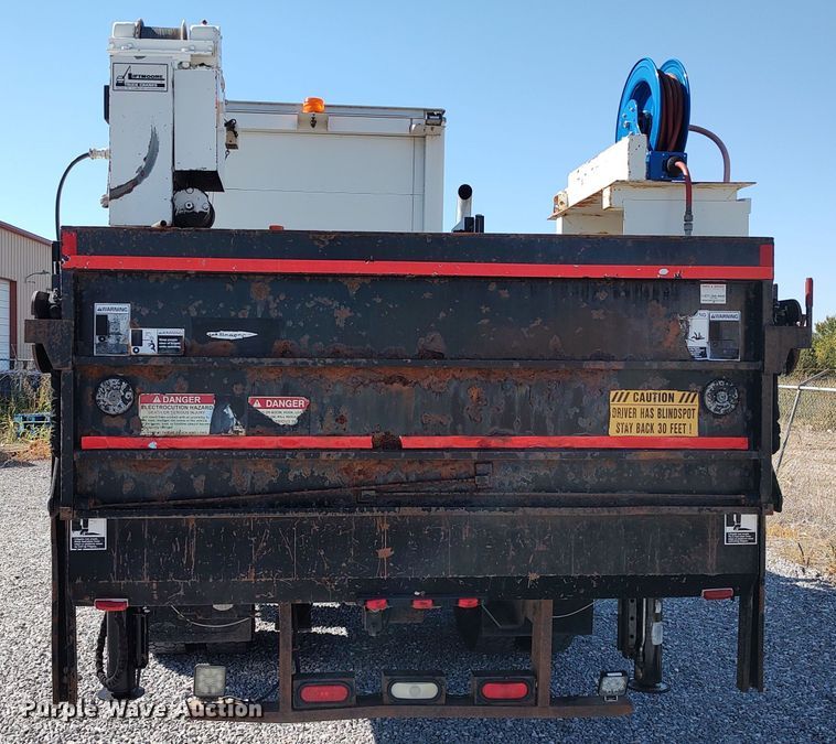 image for item LK9950 2010 Freightliner Business Class M2  Crew Cab utility / service truck