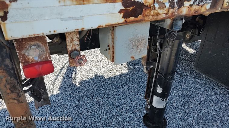 image for item LK9950 2010 Freightliner Business Class M2  Crew Cab utility / service truck