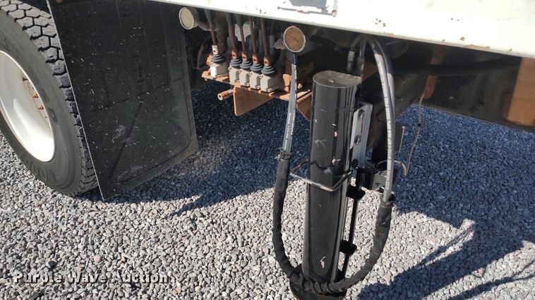 image for item LK9950 2010 Freightliner Business Class M2  Crew Cab utility / service truck