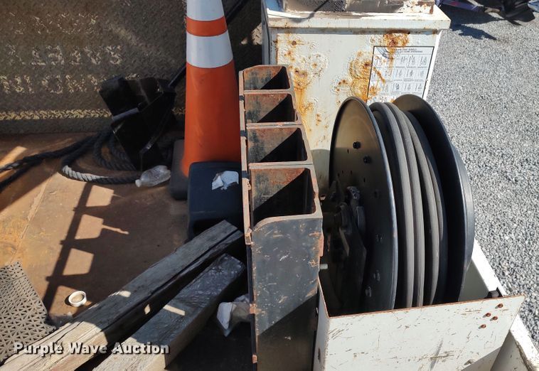 image for item LK9950 2010 Freightliner Business Class M2  Crew Cab utility / service truck