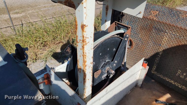 image for item LK9950 2010 Freightliner Business Class M2  Crew Cab utility / service truck