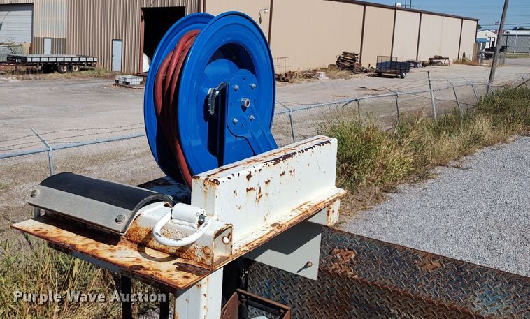 image for item LK9950 2010 Freightliner Business Class M2  Crew Cab utility / service truck