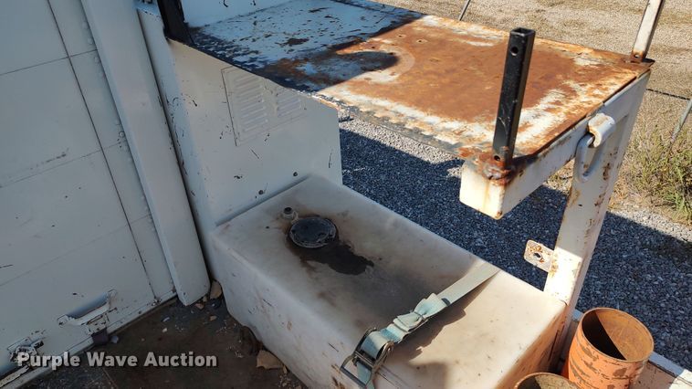 image for item LK9950 2010 Freightliner Business Class M2  Crew Cab utility / service truck