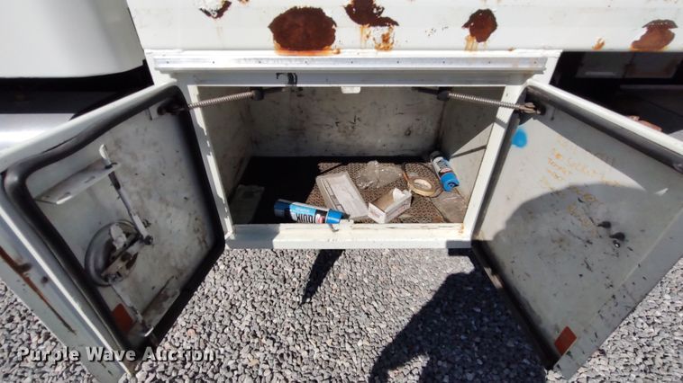 image for item LK9950 2010 Freightliner Business Class M2  Crew Cab utility / service truck