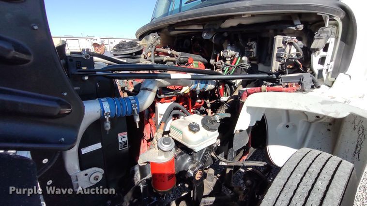 image for item LK9950 2010 Freightliner Business Class M2  Crew Cab utility / service truck