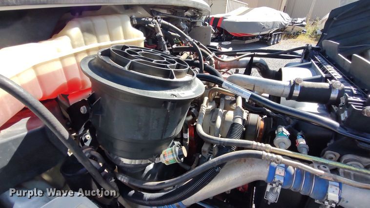 image for item LK9950 2010 Freightliner Business Class M2  Crew Cab utility / service truck