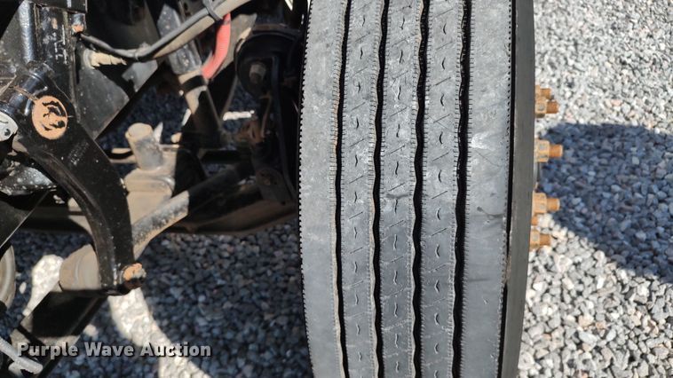 image for item LK9950 2010 Freightliner Business Class M2  Crew Cab utility / service truck