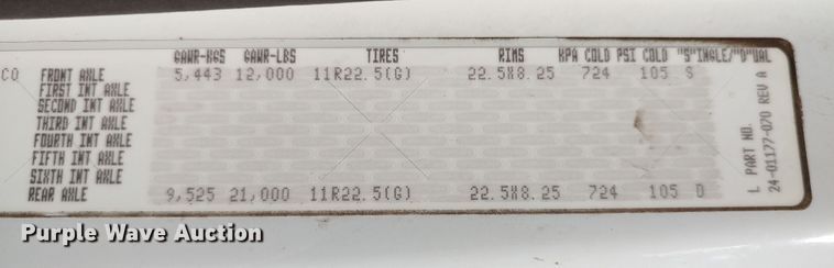 image for item LK9950 2010 Freightliner Business Class M2  Crew Cab utility / service truck