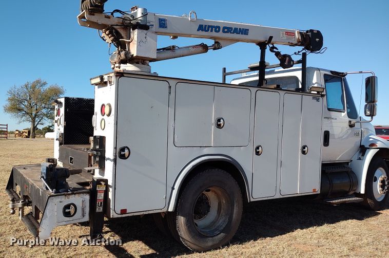 image for item LK9961 2007 International 4200  utility / service truck