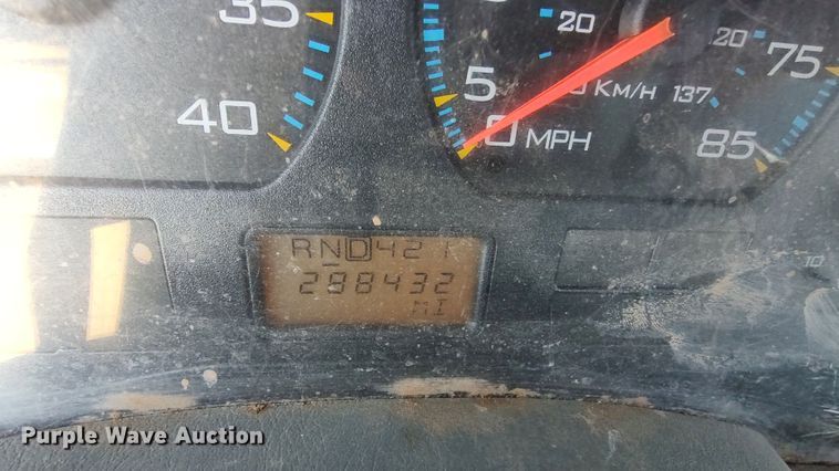 image for item LK9961 2007 International 4200  utility / service truck