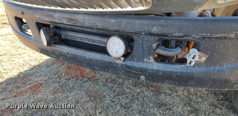 image for item LK9961 2007 International 4200  utility / service truck