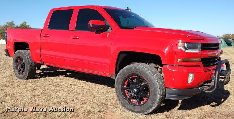 image for item LK9964 2016 Chevrolet Silverado 1500  Crew Cab pickup truck