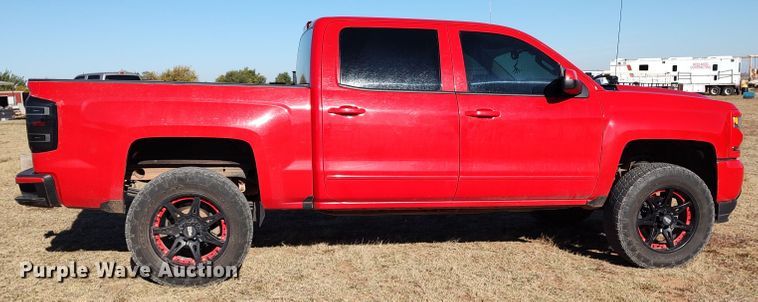image for item LK9964 2016 Chevrolet Silverado 1500  Crew Cab pickup truck