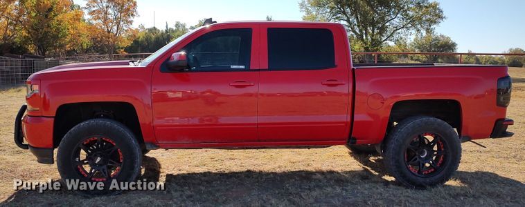 image for item LK9964 2016 Chevrolet Silverado 1500  Crew Cab pickup truck
