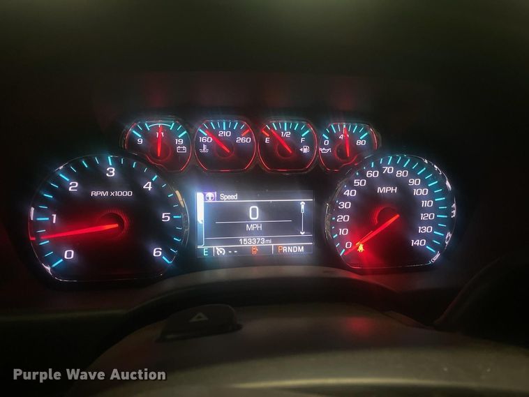 image for item LK9964 2016 Chevrolet Silverado 1500  Crew Cab pickup truck