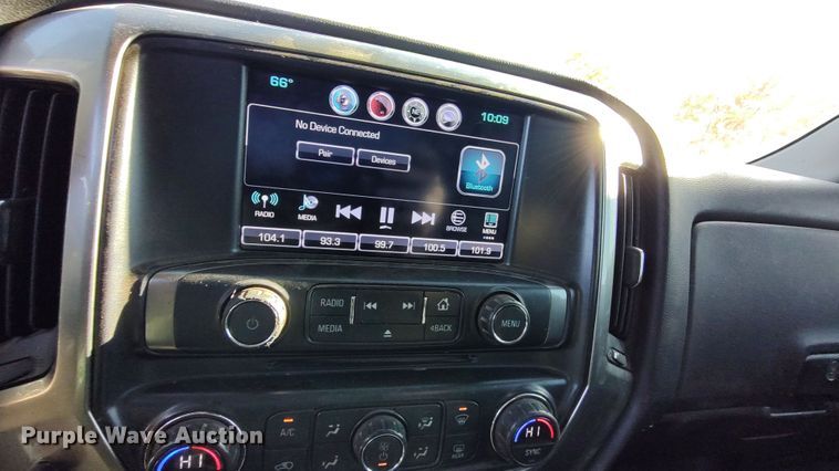 image for item LK9964 2016 Chevrolet Silverado 1500  Crew Cab pickup truck