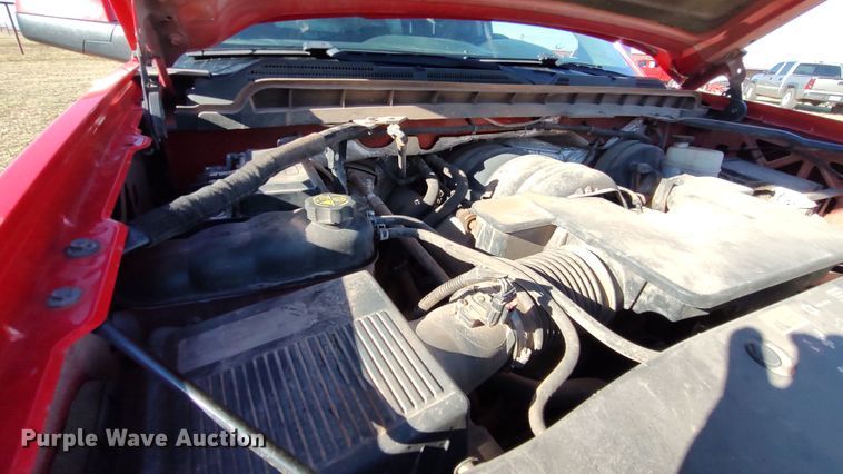 image for item LK9964 2016 Chevrolet Silverado 1500  Crew Cab pickup truck