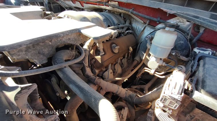 image for item LK9964 2016 Chevrolet Silverado 1500  Crew Cab pickup truck