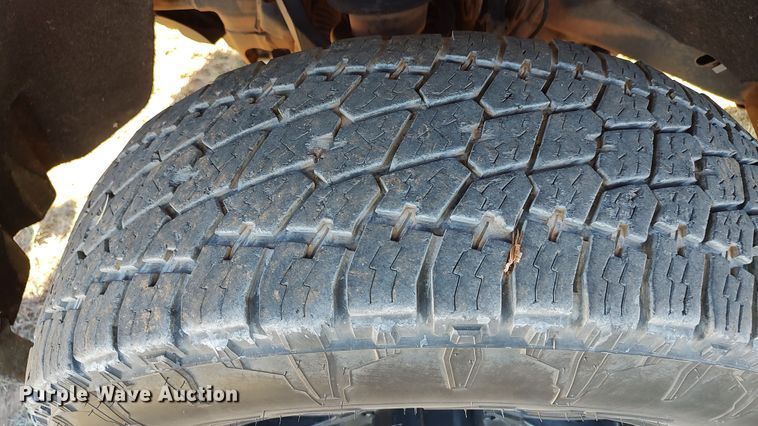 image for item LK9964 2016 Chevrolet Silverado 1500  Crew Cab pickup truck