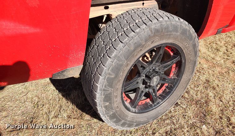 image for item LK9964 2016 Chevrolet Silverado 1500  Crew Cab pickup truck