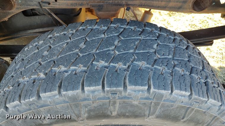 image for item LK9964 2016 Chevrolet Silverado 1500  Crew Cab pickup truck