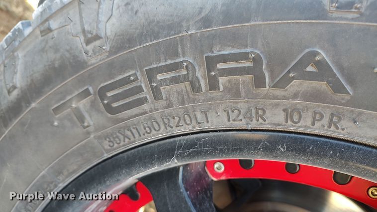 image for item LK9964 2016 Chevrolet Silverado 1500  Crew Cab pickup truck