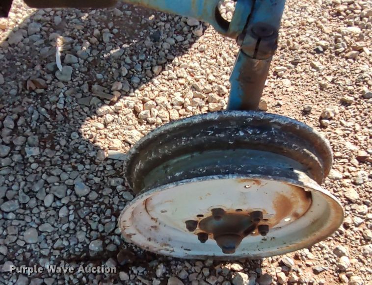 image for item LK9982 Ford 3000  tractor