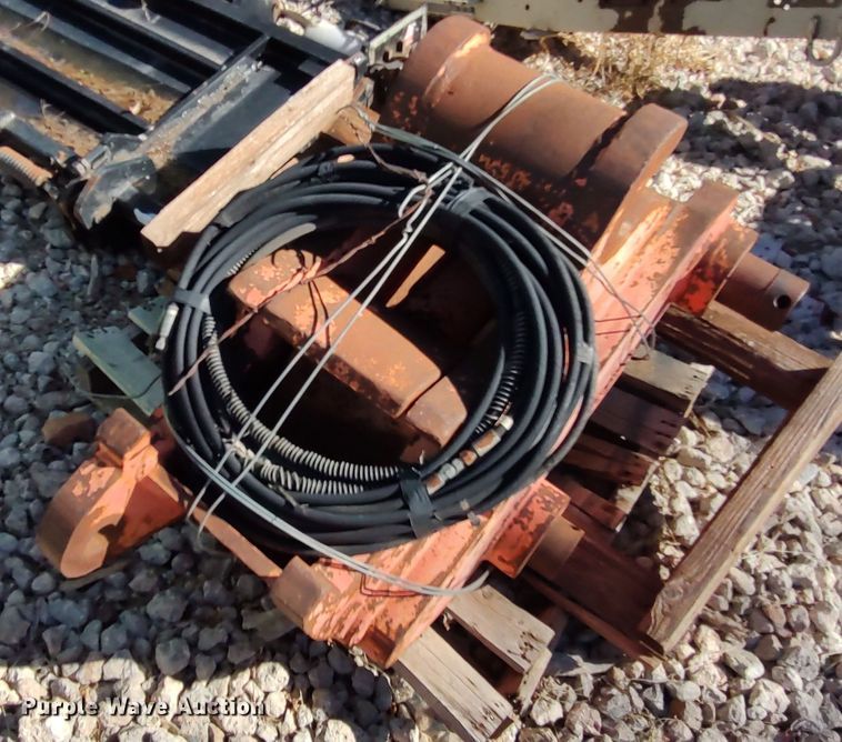 Esco 4147341 quick coupler in Oklahoma City, OK Item LK9990 sold