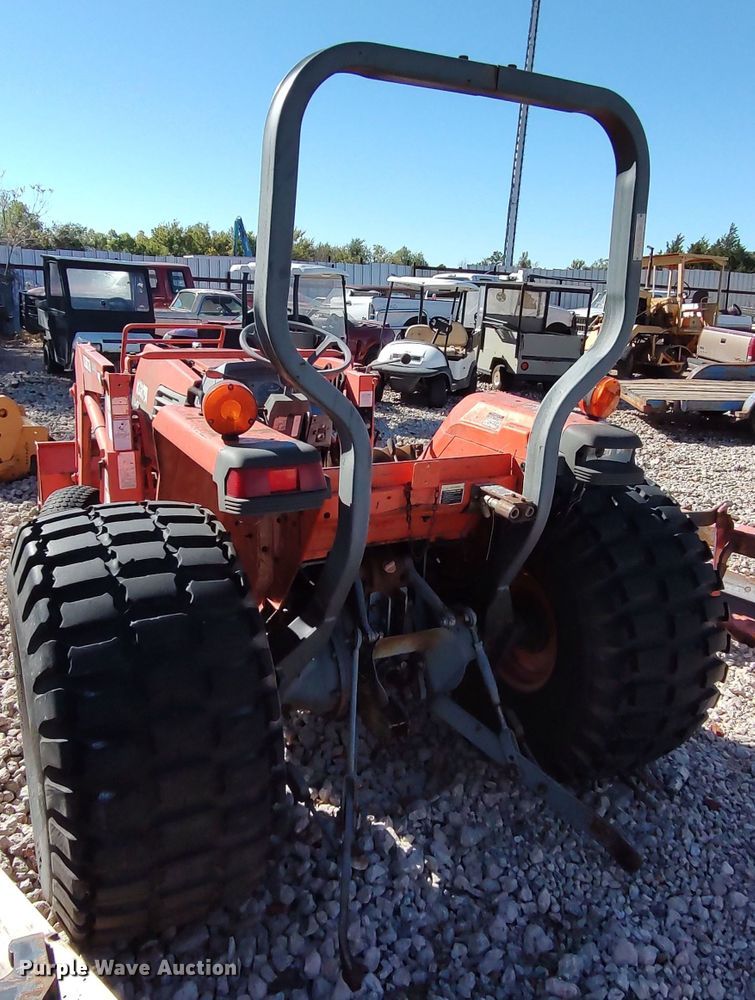 image for item LK9998 Kubota L4200  tractor