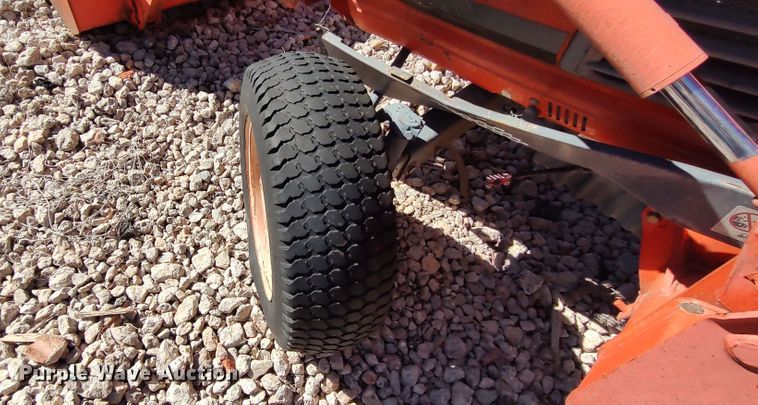 image for item LK9998 Kubota L4200  tractor