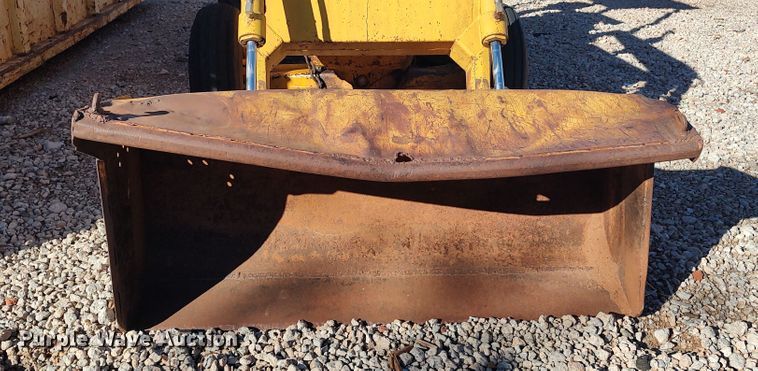 image for item LL9017 Ford 535  backhoe