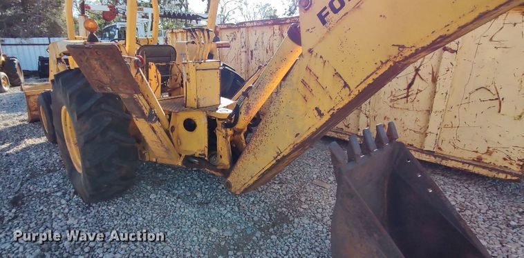 image for item LL9017 Ford 535  backhoe