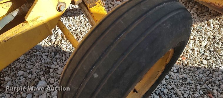 image for item LL9017 Ford 535  backhoe