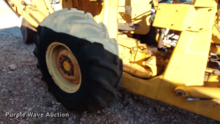 image for item LL9017 Ford 535  backhoe