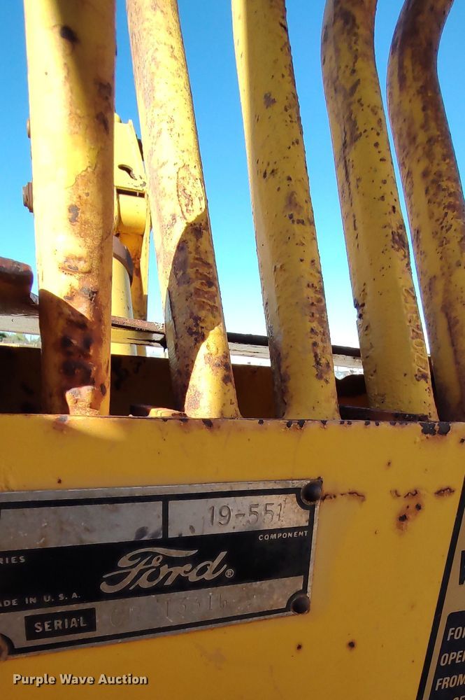 image for item LL9017 Ford 535  backhoe