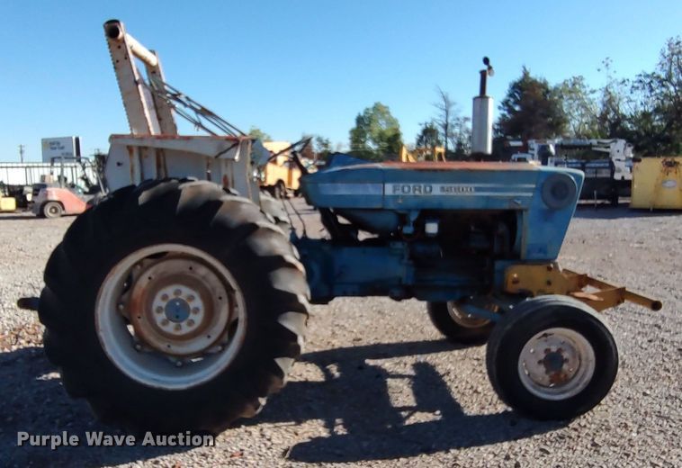 image for item LL9025 Ford 5600  tractor