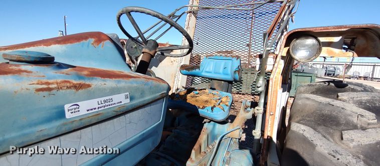 image for item LL9025 Ford 5600  tractor