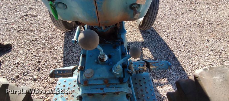 image for item LL9025 Ford 5600  tractor