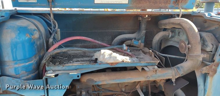 image for item LL9025 Ford 5600  tractor