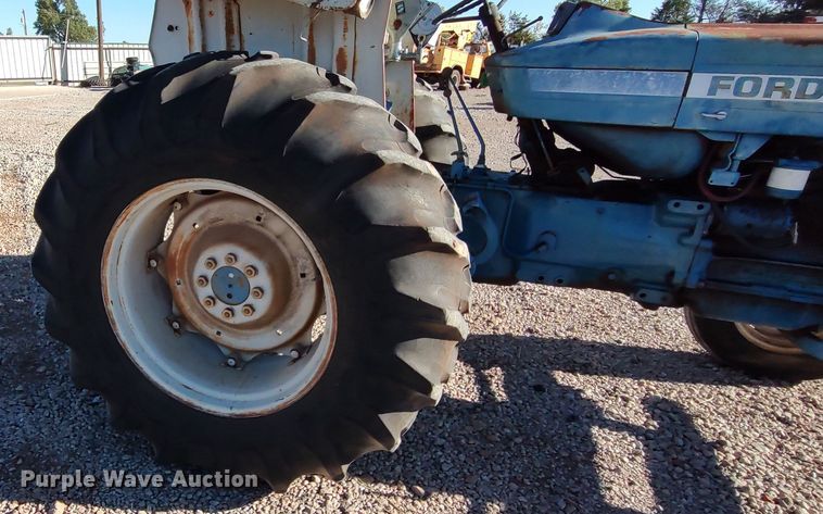 image for item LL9025 Ford 5600  tractor