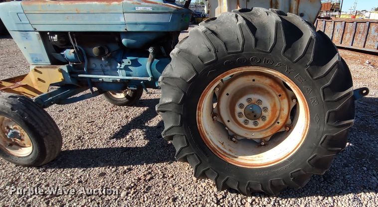 image for item LL9025 Ford 5600  tractor