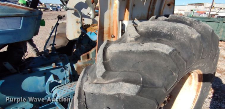 image for item LL9025 Ford 5600  tractor