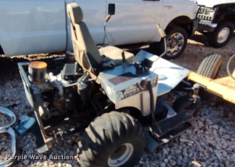 image for item LL9026 Dixie Chopper XFG2700  ZTR lawn mower