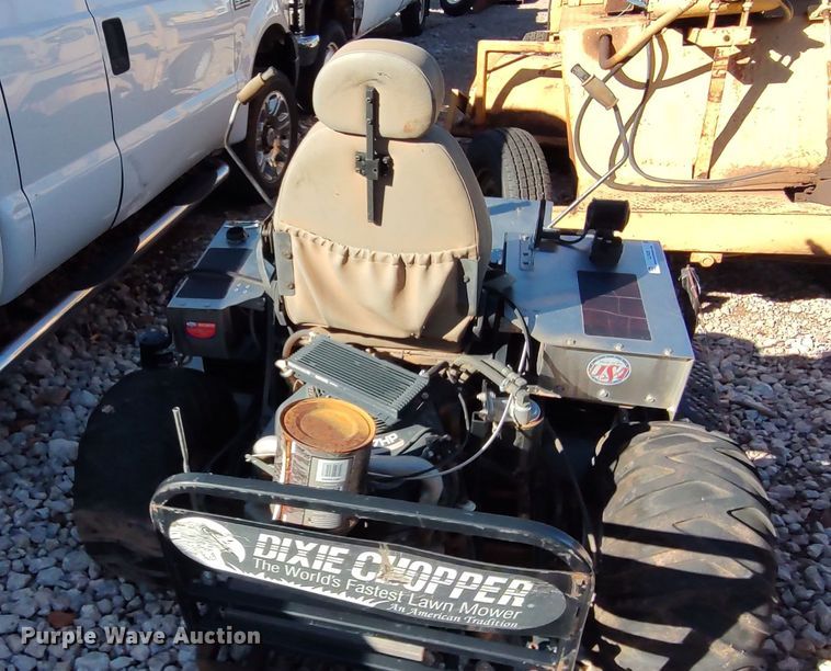image for item LL9026 Dixie Chopper XFG2700  ZTR lawn mower