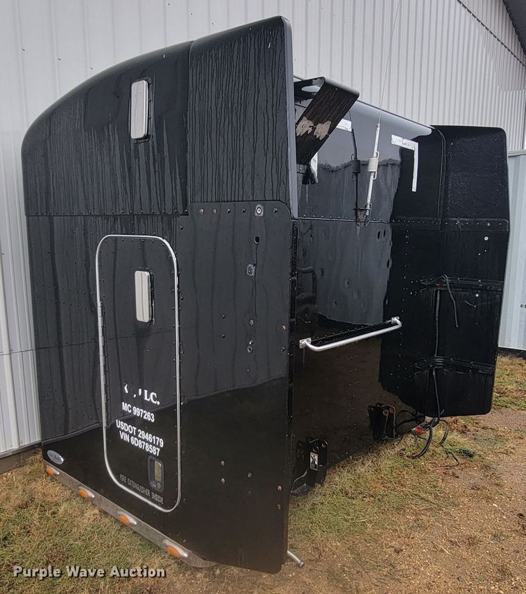 image for item LL9679 Sleeper cab