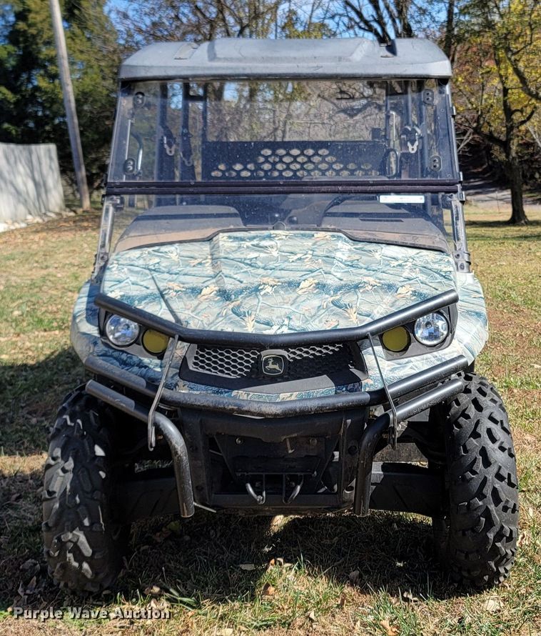 image for item LN9710 2012 John Deere Gator 550 S4 XUV  utility vehicle