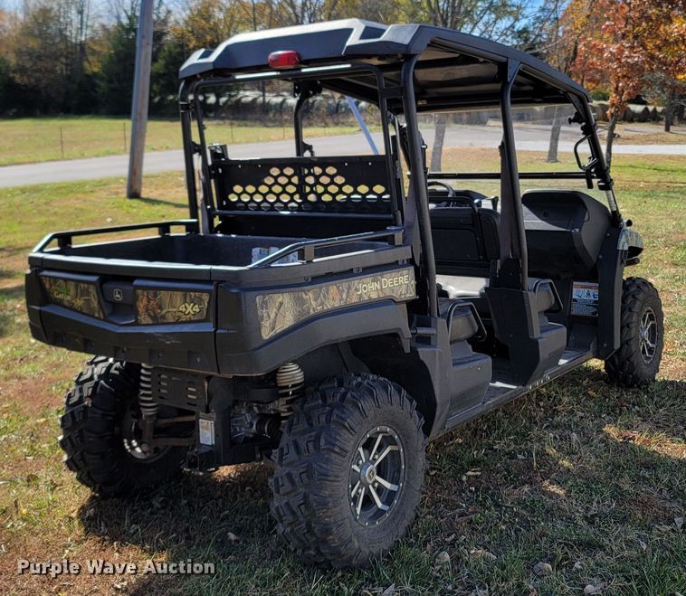image for item LN9710 2012 John Deere Gator 550 S4 XUV  utility vehicle